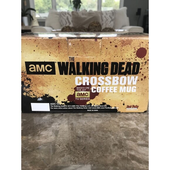 The Walking Dead, ‘Daryl Dixon’ Crossbow Coffe Mug - Picture 2 of 5